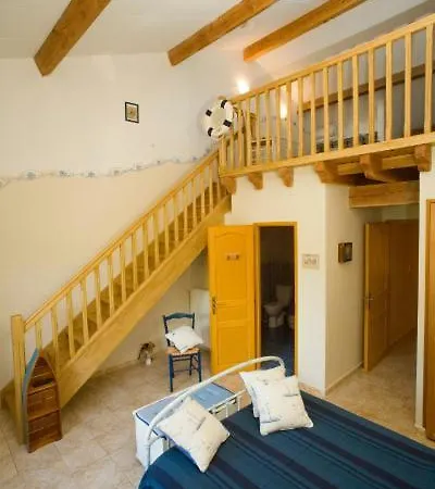 Ledre Maison d'hôtes La Bastide-de-Sérou