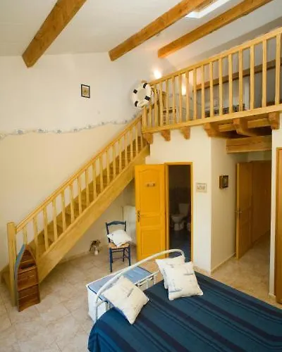 Ledre Gæstehus La Bastide-de-Sérou